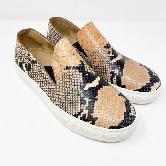 AQUATILA | Orilla Snakeskin Embossed leather slip-on sneaker 6 NWOT - Picture 1 of 12